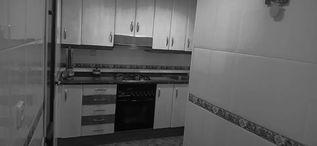 Foto de cocina en un piso en alquiler